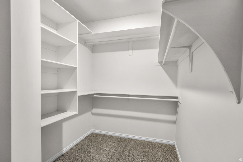 9153 S JEFFERSON PL Sandy, UT 84070