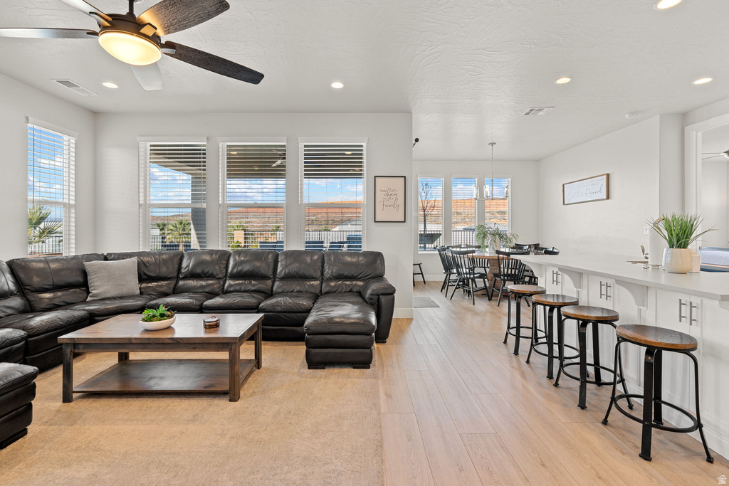 1359 N PASEOS ST Washington, UT 84780