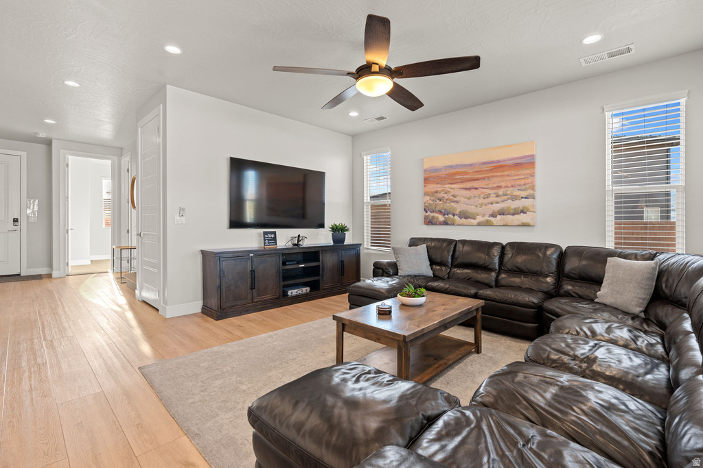 1359 N PASEOS ST Washington, UT 84780