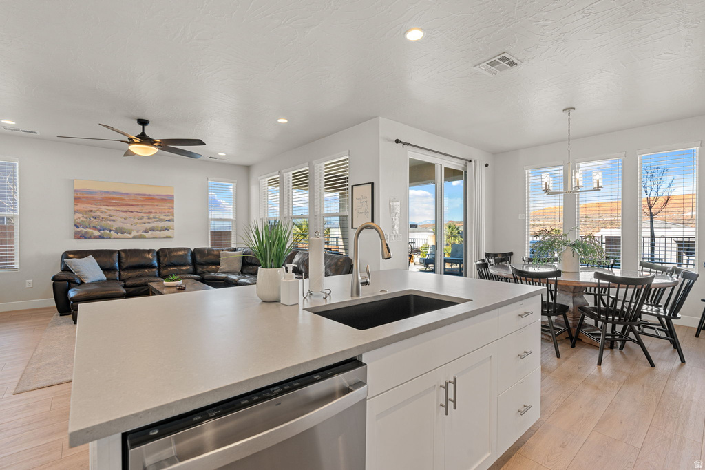 1359 N PASEOS ST Washington, UT 84780