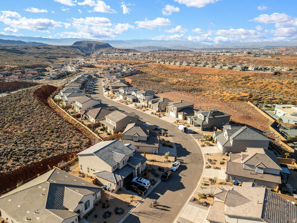 1359 N PASEOS ST Washington, UT 84780