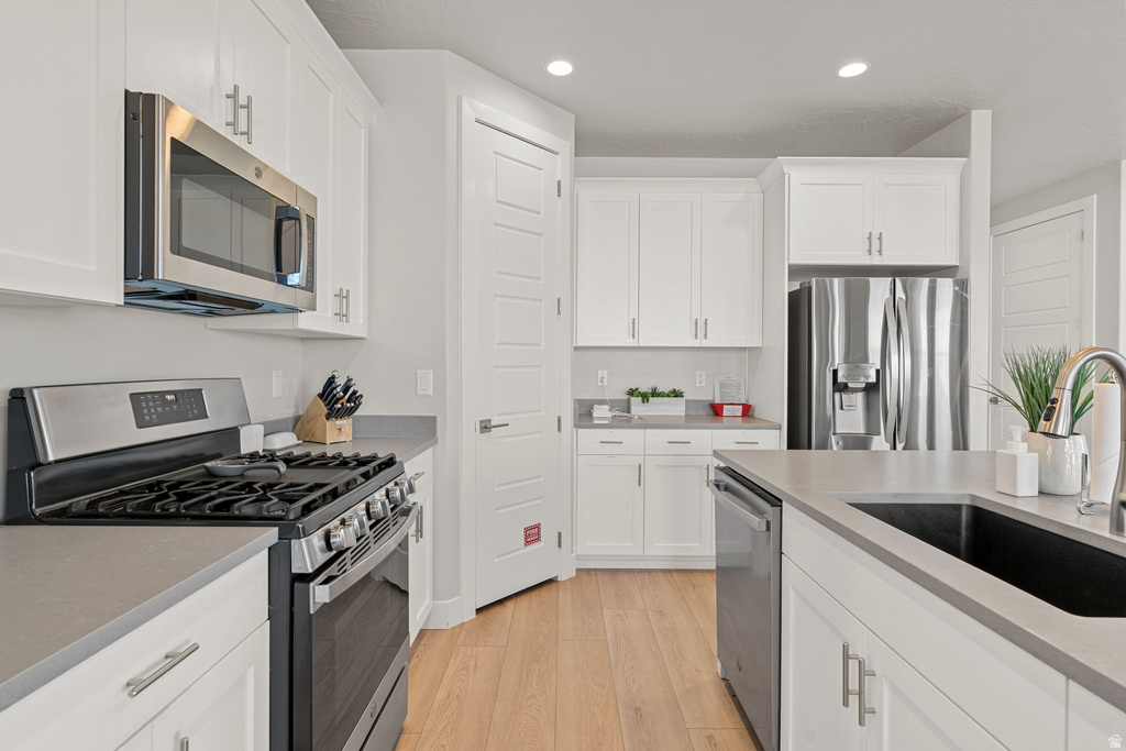 1359 N PASEOS ST Washington, UT 84780