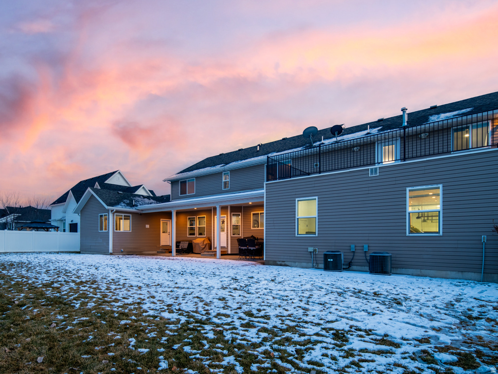 3736 W HAMMON LN Syracuse, UT 84075