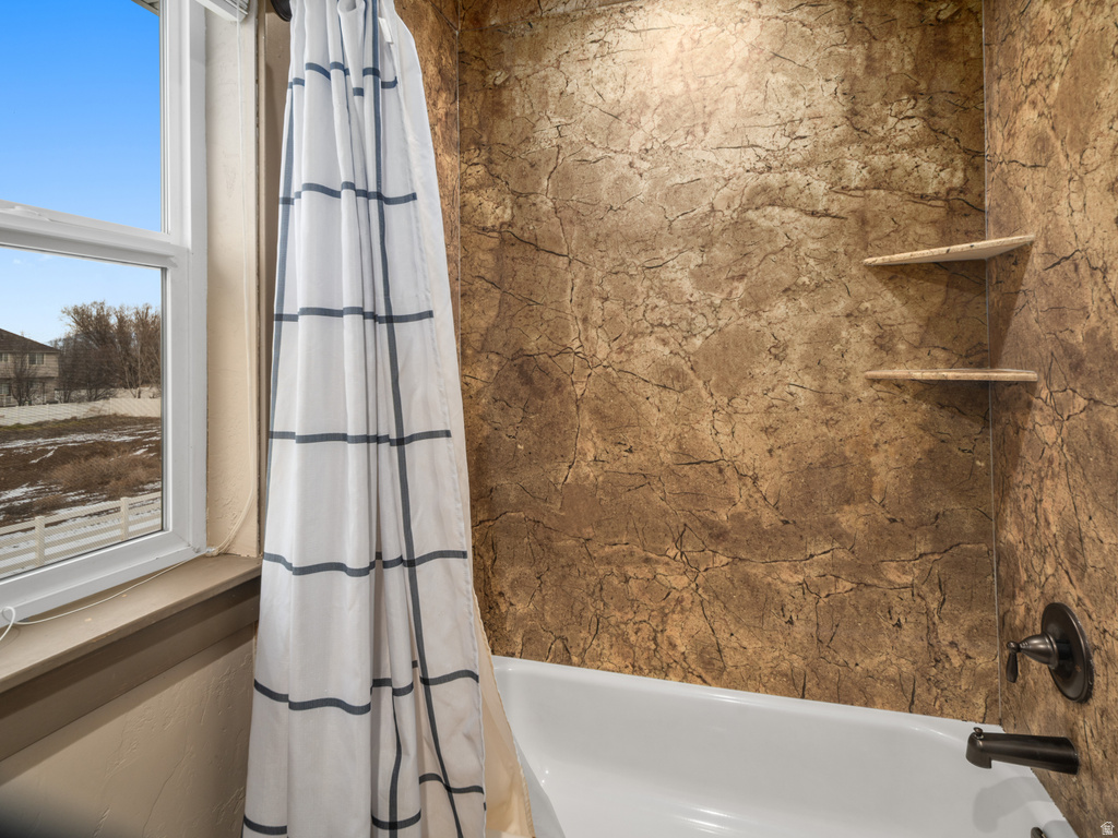 3736 W HAMMON LN Syracuse, UT 84075