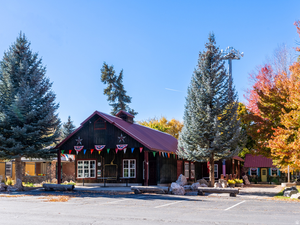 235 S 7400 E, Huntsville, UT 84317