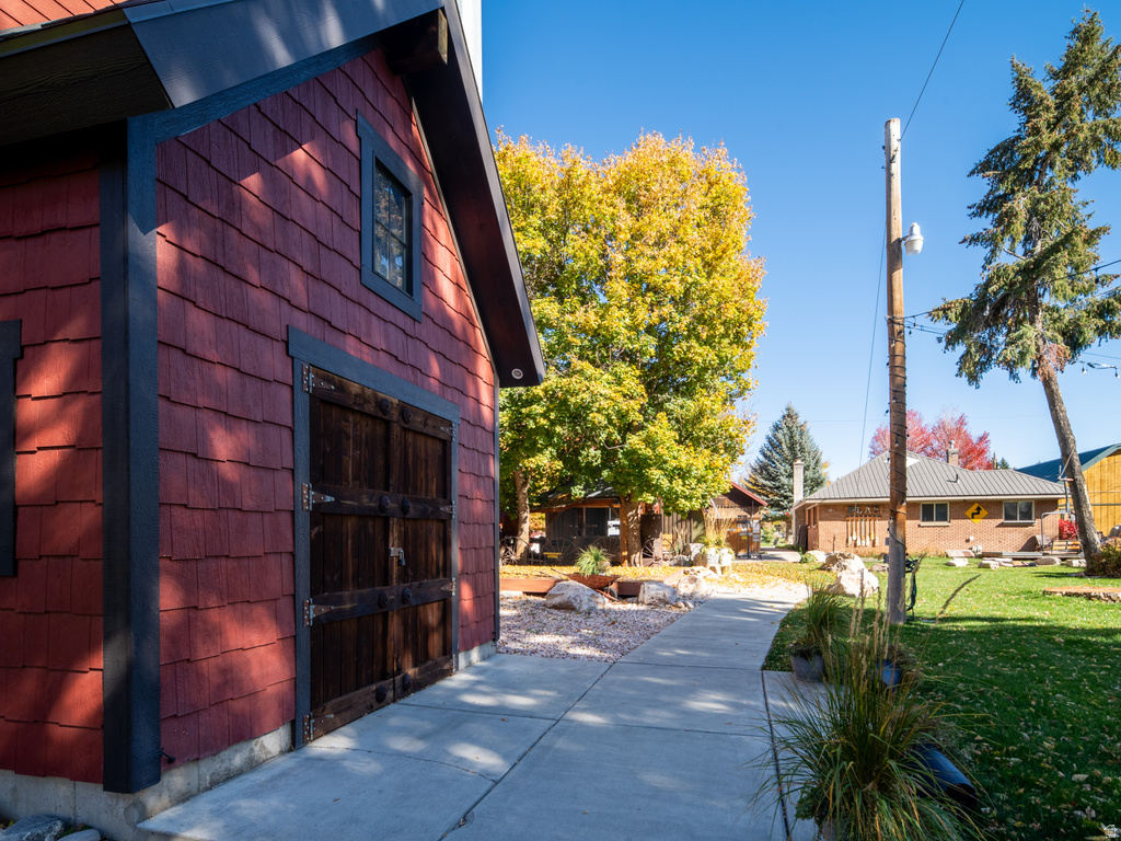 237 S 7400 E Huntsville, UT 84317