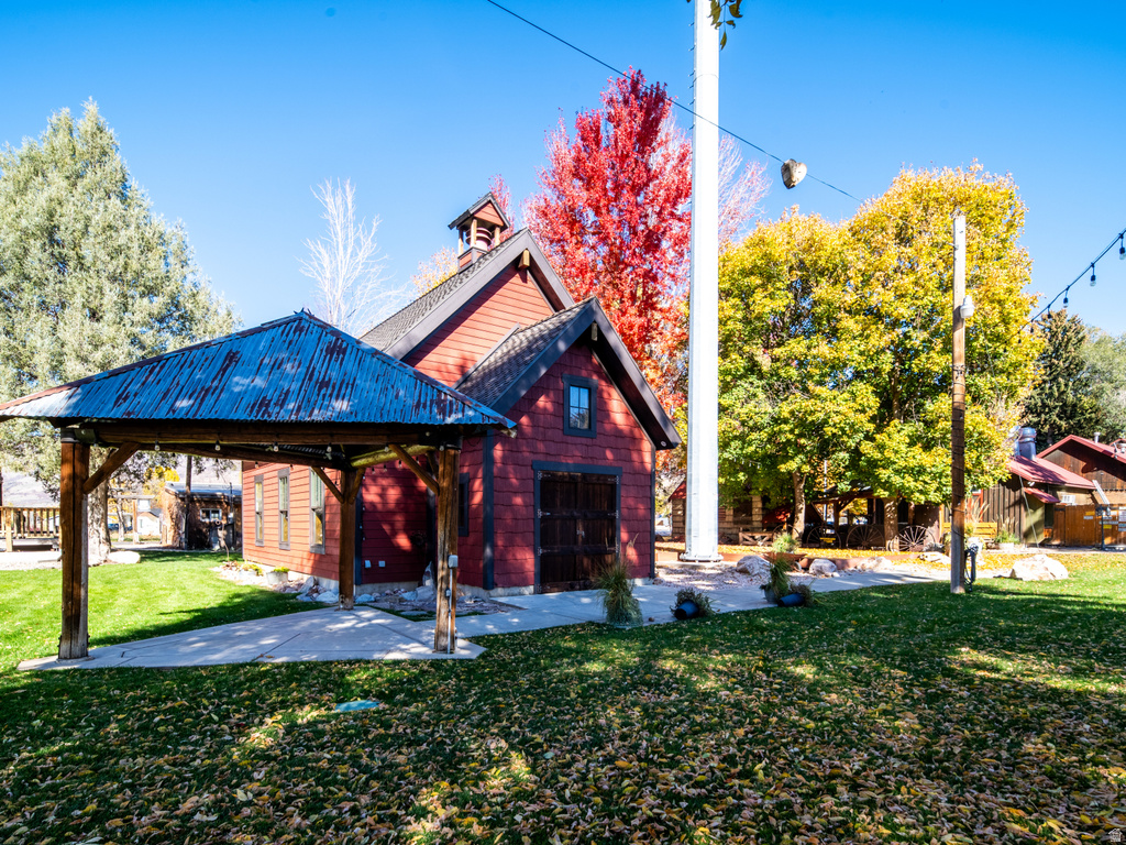 237 S 7400 E Huntsville, UT 84317