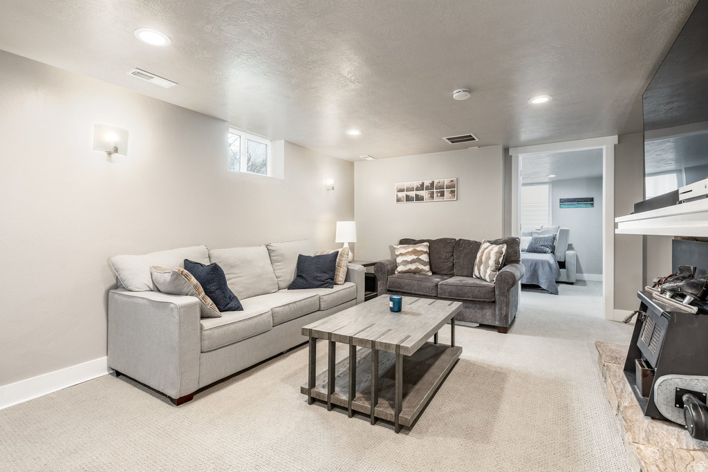 735 E LISONBEE AVE Millcreek, UT 84106