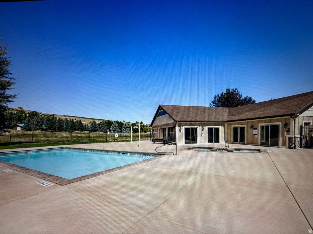 657 N LOCHWOOD VW Garden City, UT 84028