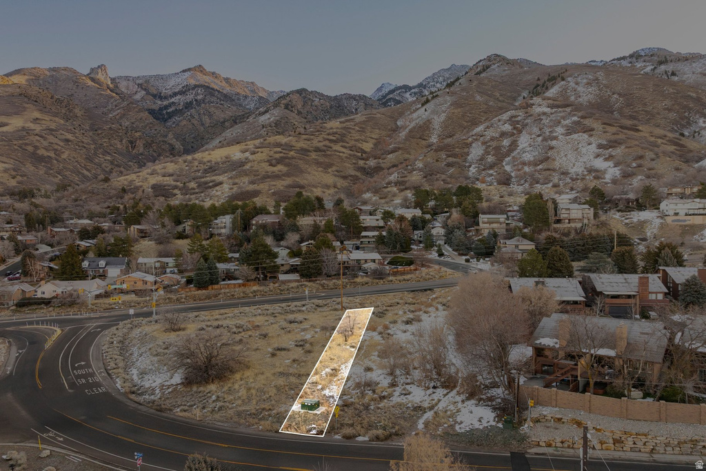 8955 S WASATCH BLVD Sandy, UT 84093