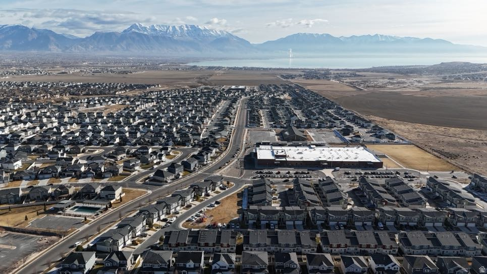 7129 N MOUNTAIN FIELD DR Eagle Mountain, UT 84005