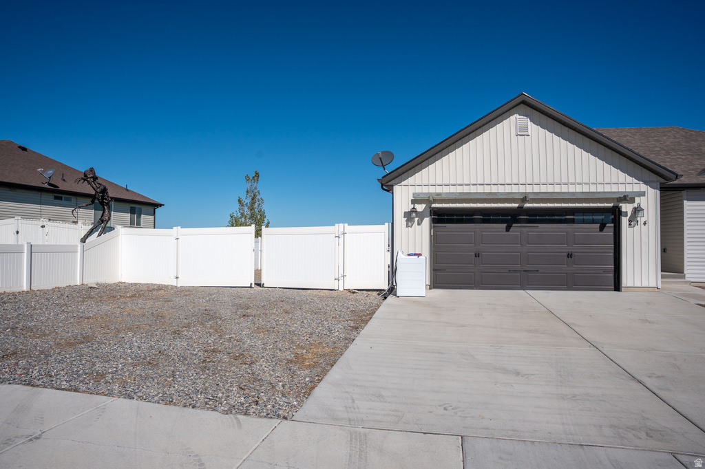 214 W WILLIAMS LN Grantsville, UT 84029