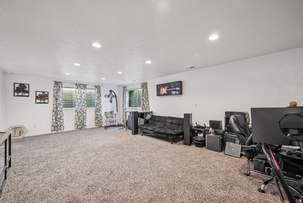 897 S CHEROKEE DR Pleasant Grove, UT 84062