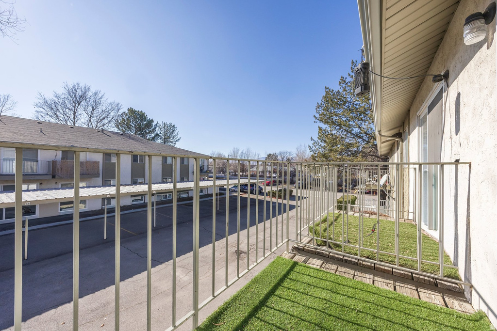 2970 W 3650 S #21 West Valley City, UT 84119