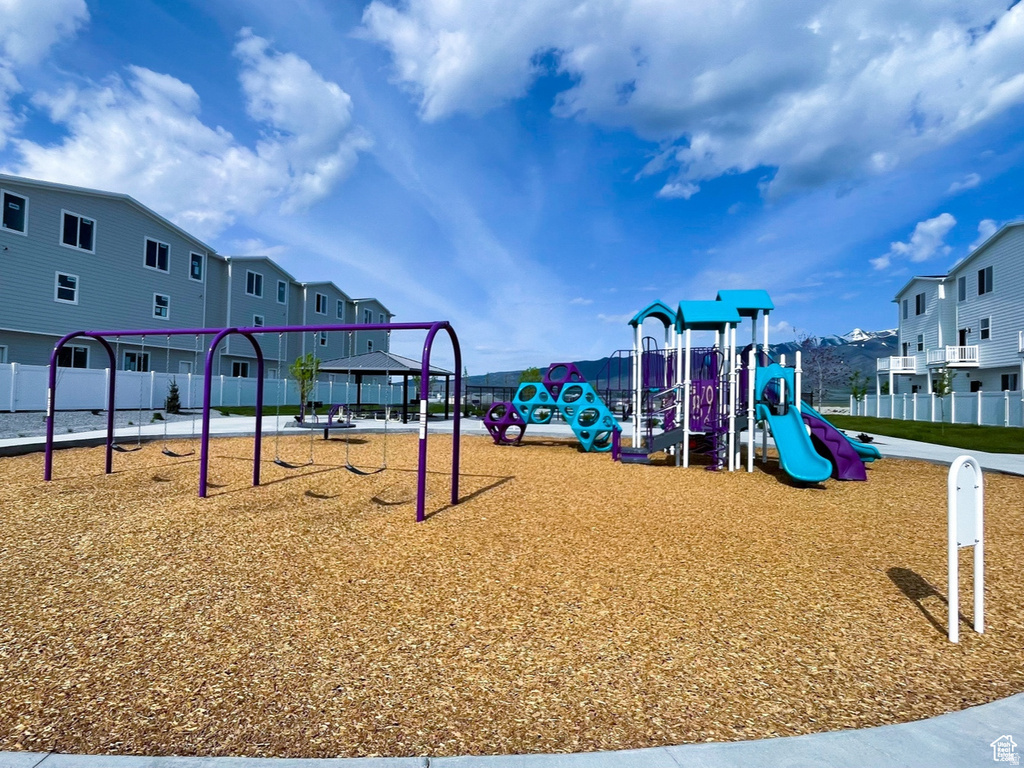 683 E VERDANT DR Eagle Mountain, UT 84005