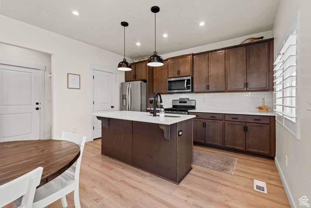 683 E VERDANT DR Eagle Mountain, UT 84005