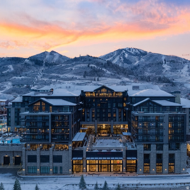 1702 W GLENCOE WAY #8038 Deer Valley, UT 84060