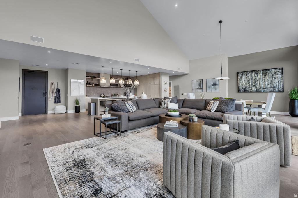 1702 W GLENCOE WAY #8038 Deer Valley, UT 84060