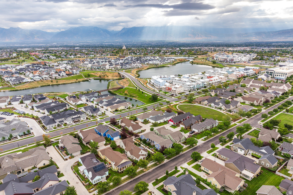 11067 S CASCABEL DR South Jordan, UT 84009