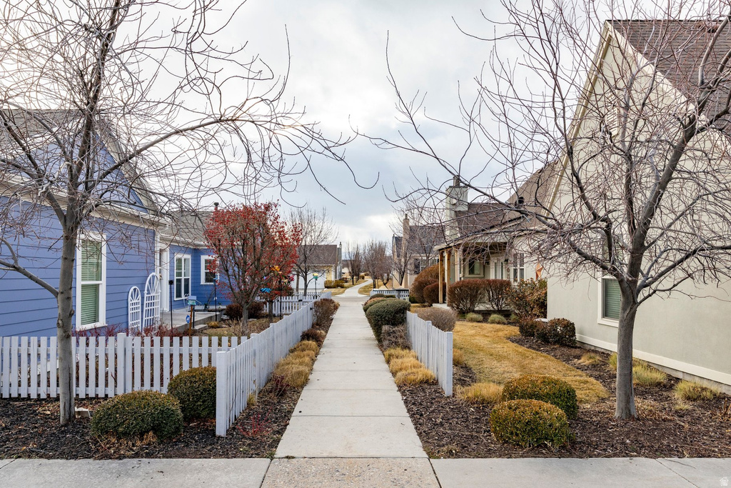 11067 S CASCABEL DR South Jordan, UT 84009