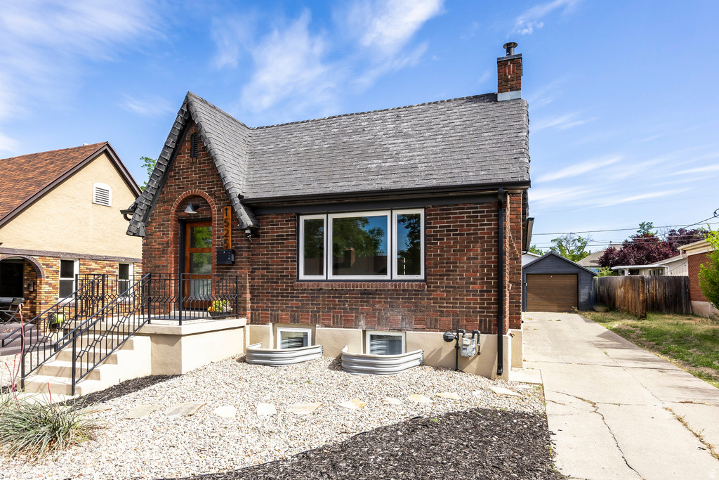 1525 E 1700 S Salt Lake City, UT 84105