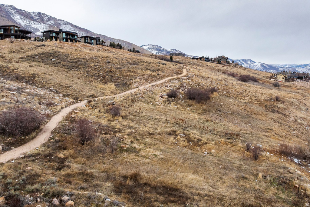 5610 E ELKHORN DR Eden, UT 84310