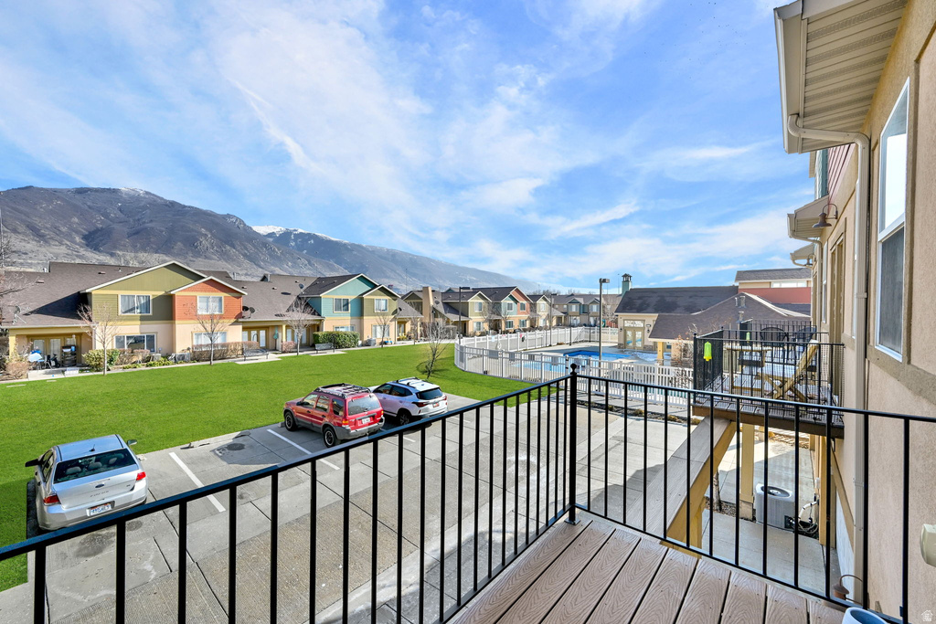 864 N FARMINGTON XING Farmington, UT 84025