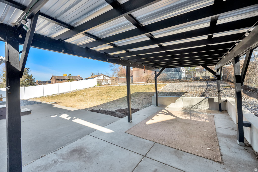 10517 S LARKSPUR DR Sandy, UT 84094