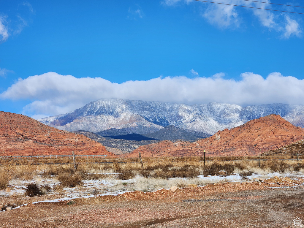 45 REDBLUFF DR Hurricane, UT 84737