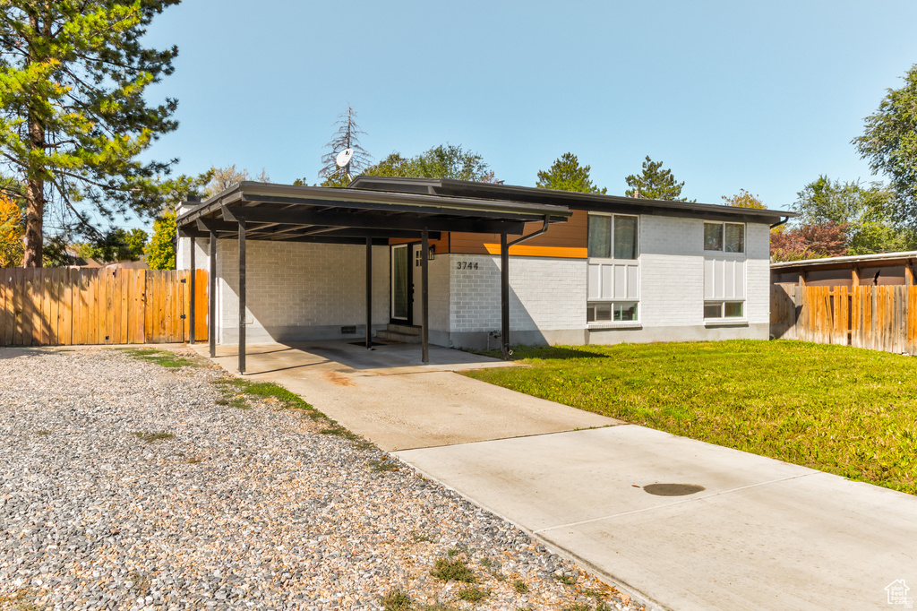 3744 S 810 E Millcreek, UT 84106