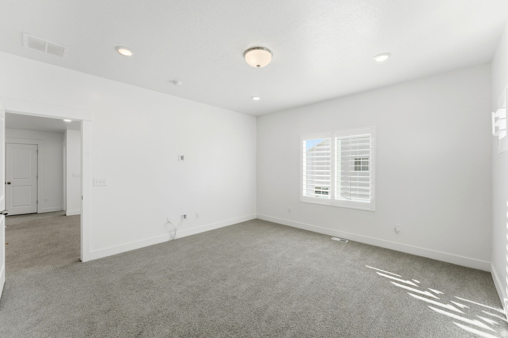 3022 S SHORELINE DR Syracuse, UT 84075