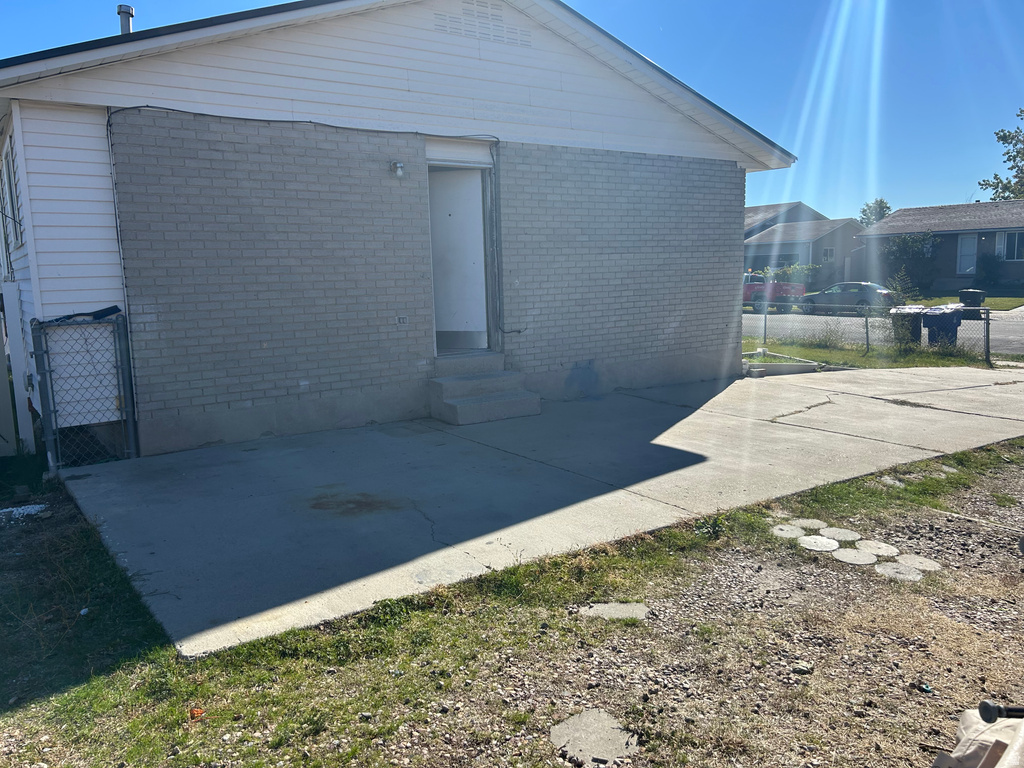 5156 W HIGHWOOD DR Kearns, UT 84118