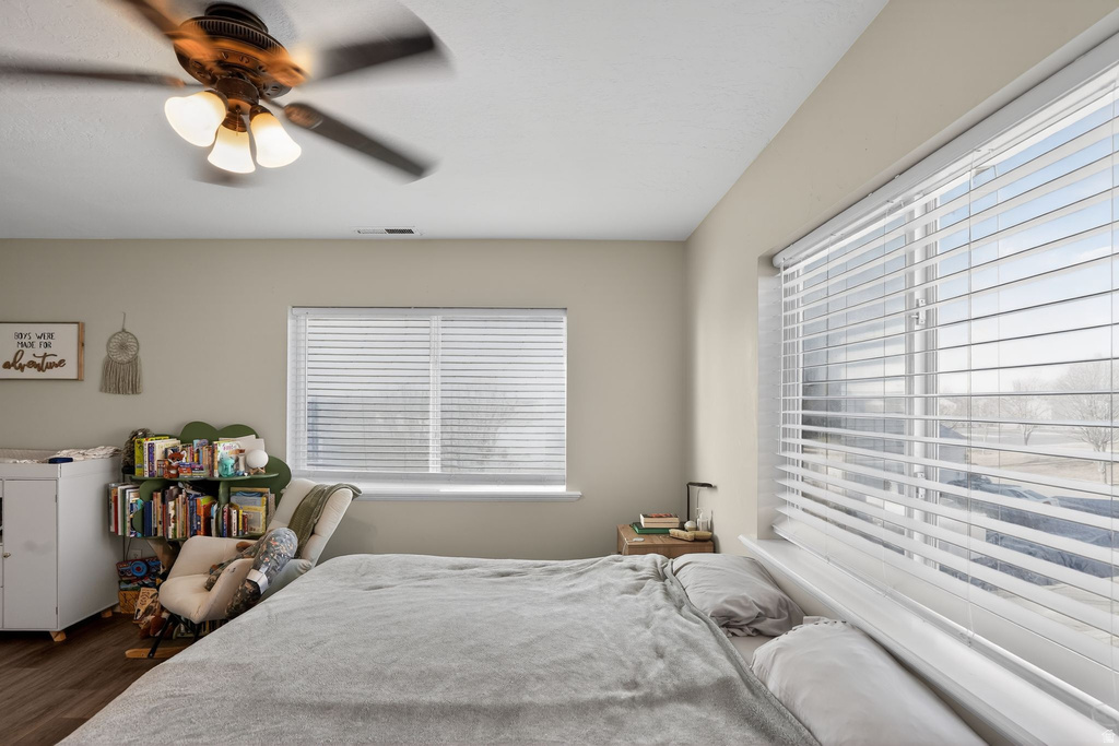 2016 E CEDAR TRAILS WAY Eagle Mountain, UT 84005