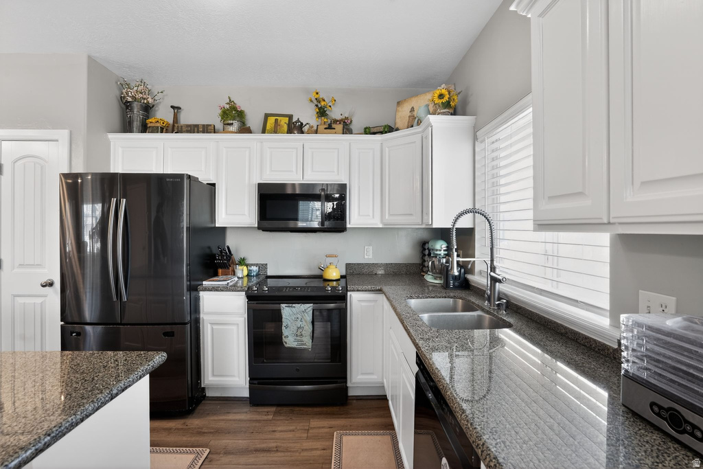 2016 E CEDAR TRAILS WAY Eagle Mountain, UT 84005