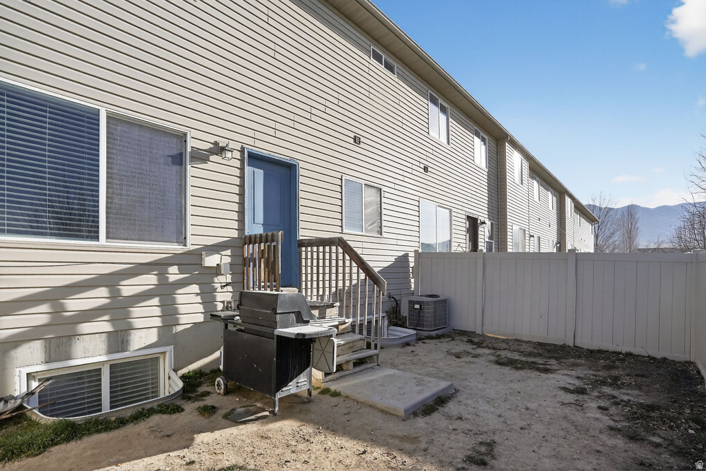 2016 E CEDAR TRAILS WAY Eagle Mountain, UT 84005