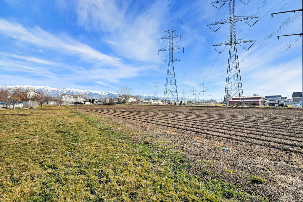 2480 S MAIN ST Clearfield, UT 84015