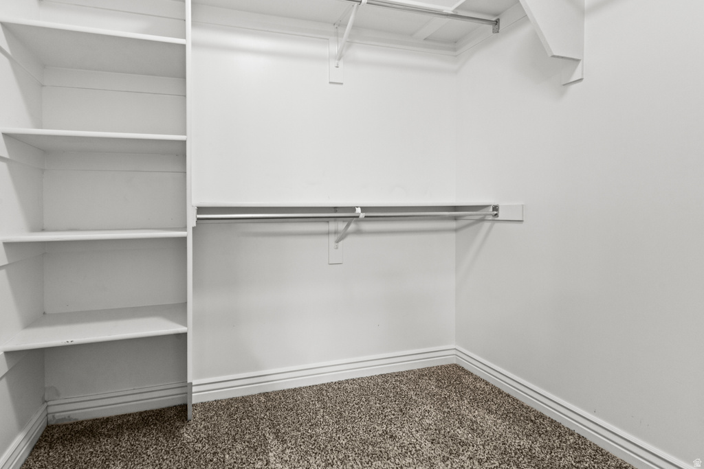 524 HYDE PARK LN Kaysville, UT 84037