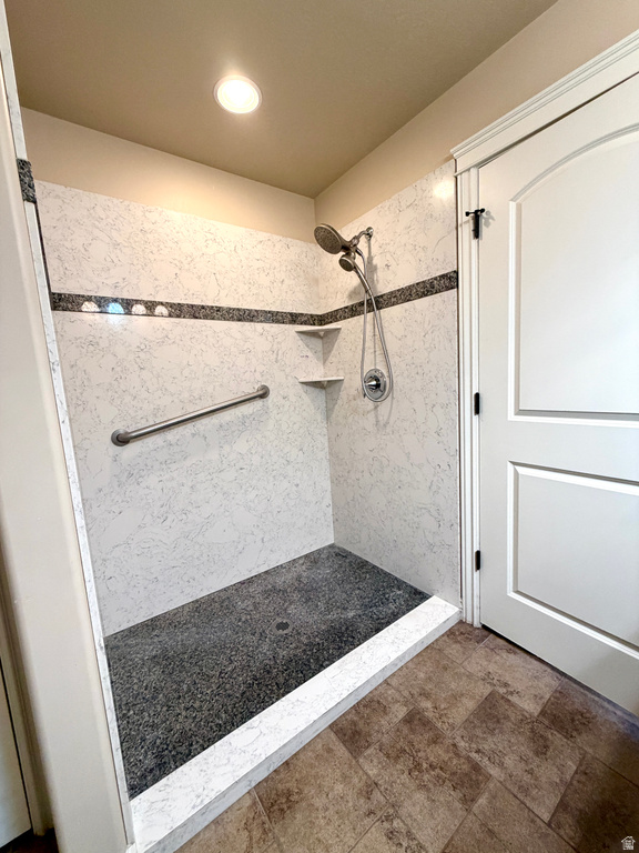 524 HYDE PARK LN Kaysville, UT 84037