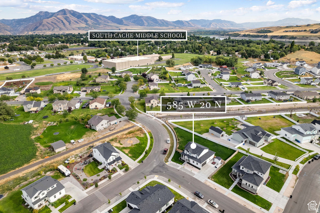585 W 20 N Hyrum, UT 84319