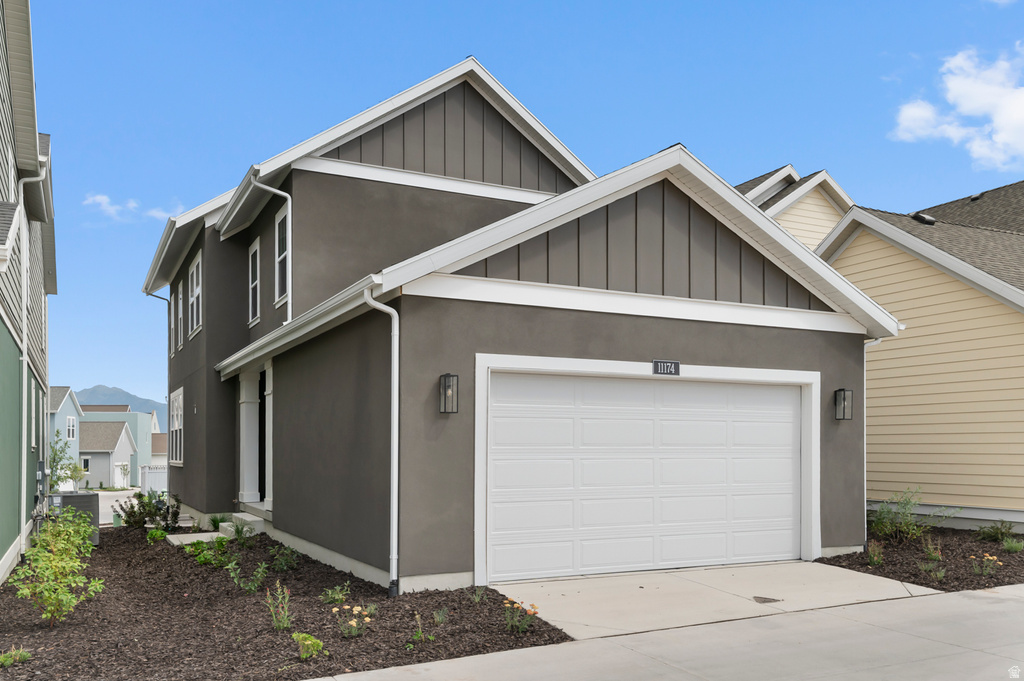 11174 S FORDMAN WAY South Jordan, UT 84009