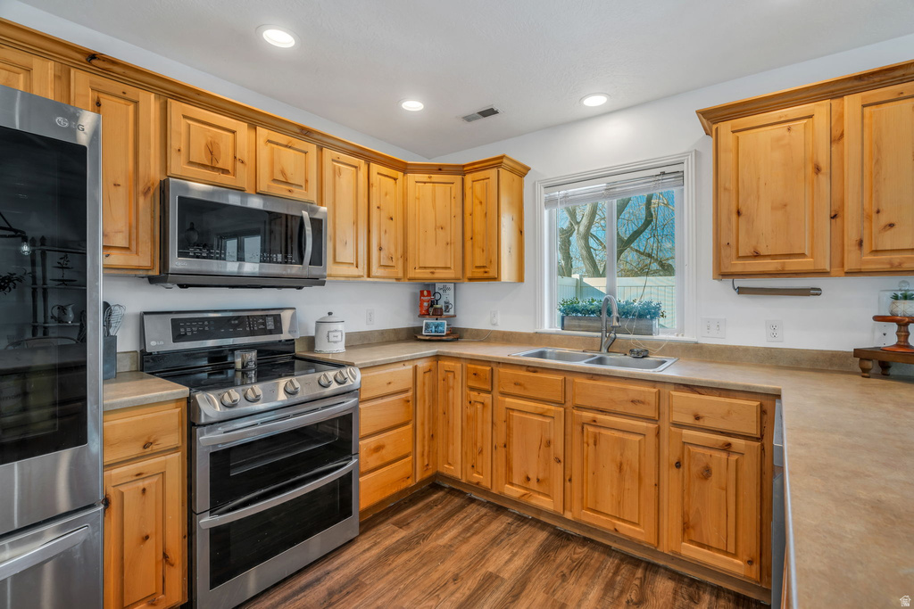 755 BLACK HORSE DR Spanish Fork, UT 84660