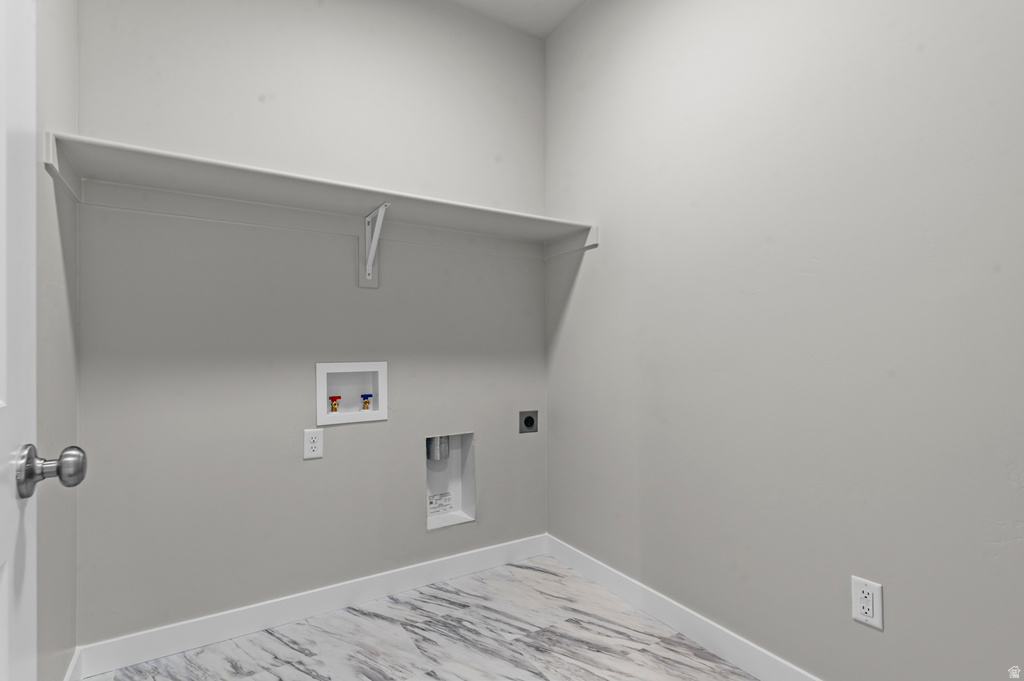 2554 S SINBAD WAY Magna, UT 84044