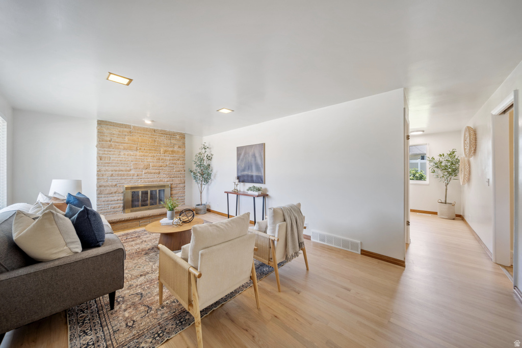 1920 E 7130 S Cottonwood Heights, UT 84121