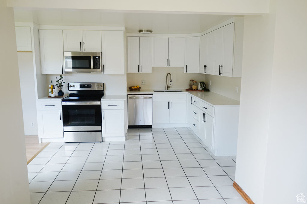 1920 E 7130 S Cottonwood Heights, UT 84121