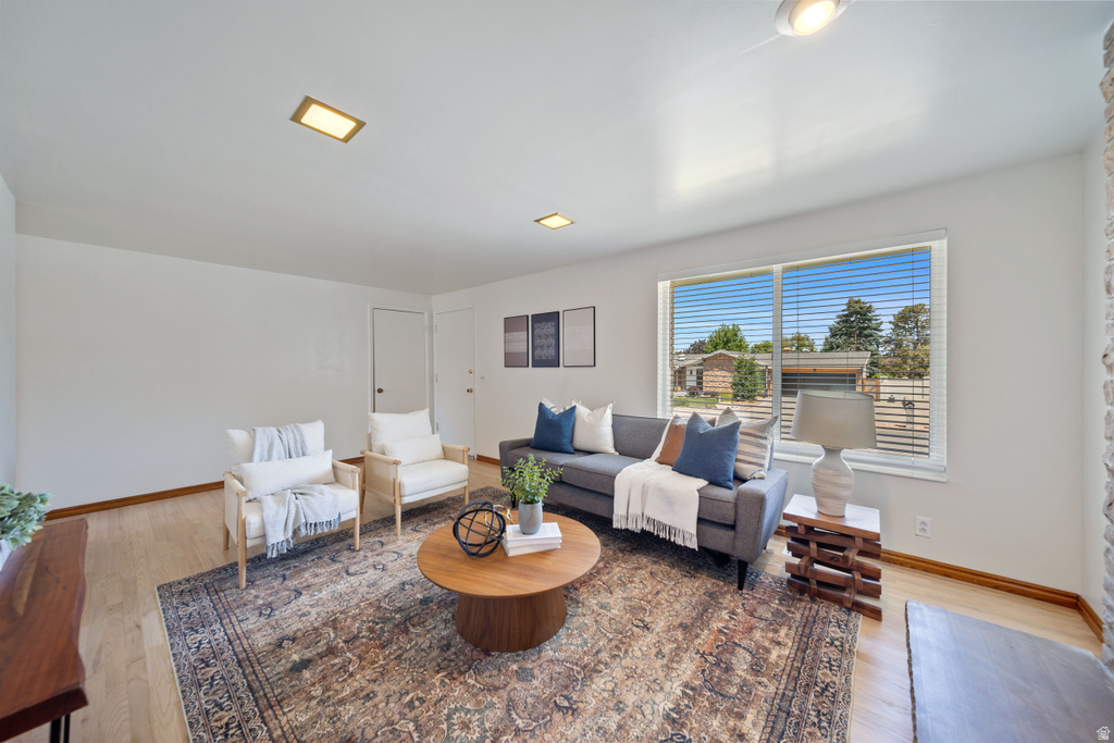 1920 E 7130 S Cottonwood Heights, UT 84121