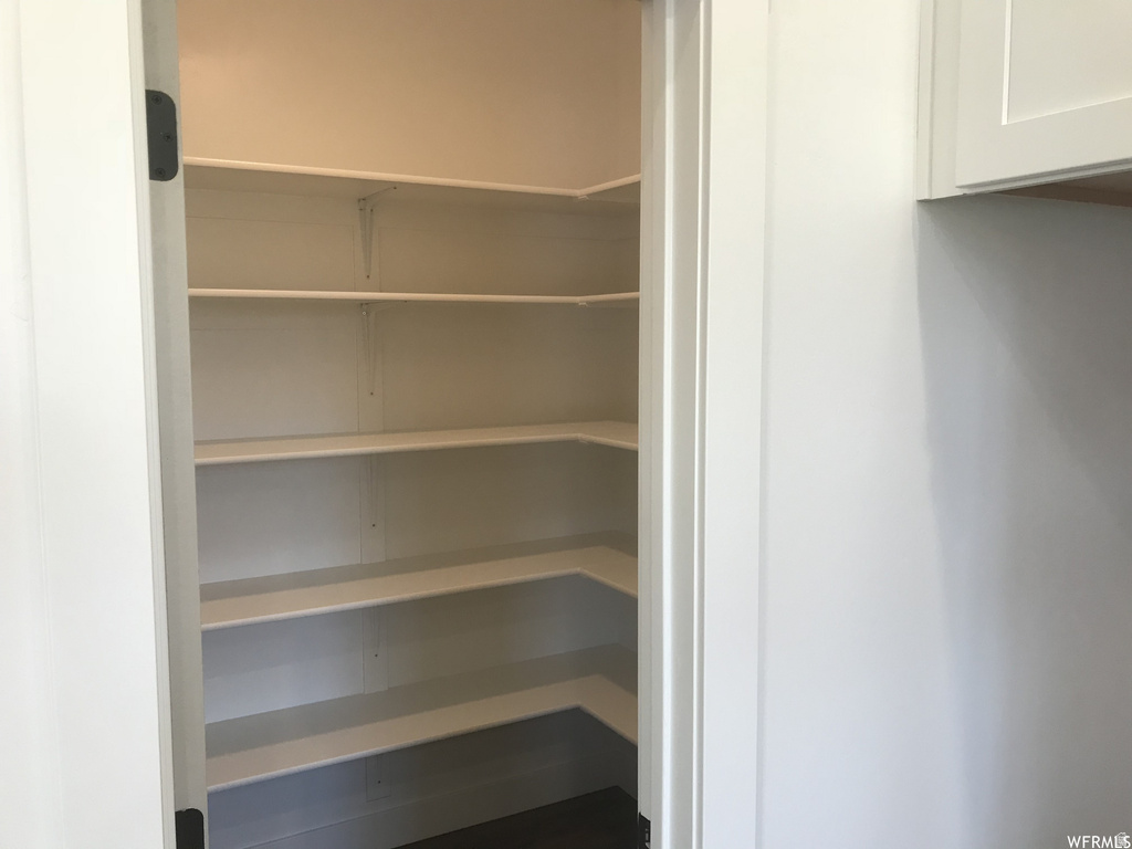 1092 E 300 S Smithfield, UT 84335