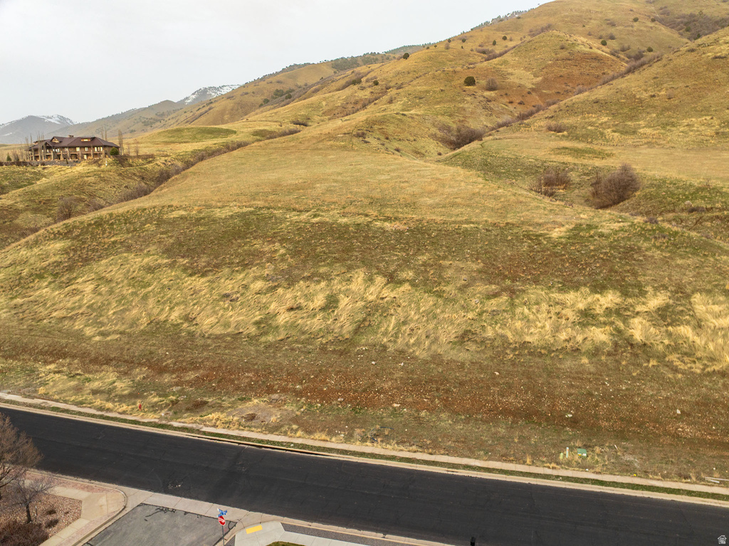 2738 N CANYON DR North Logan, UT 84341