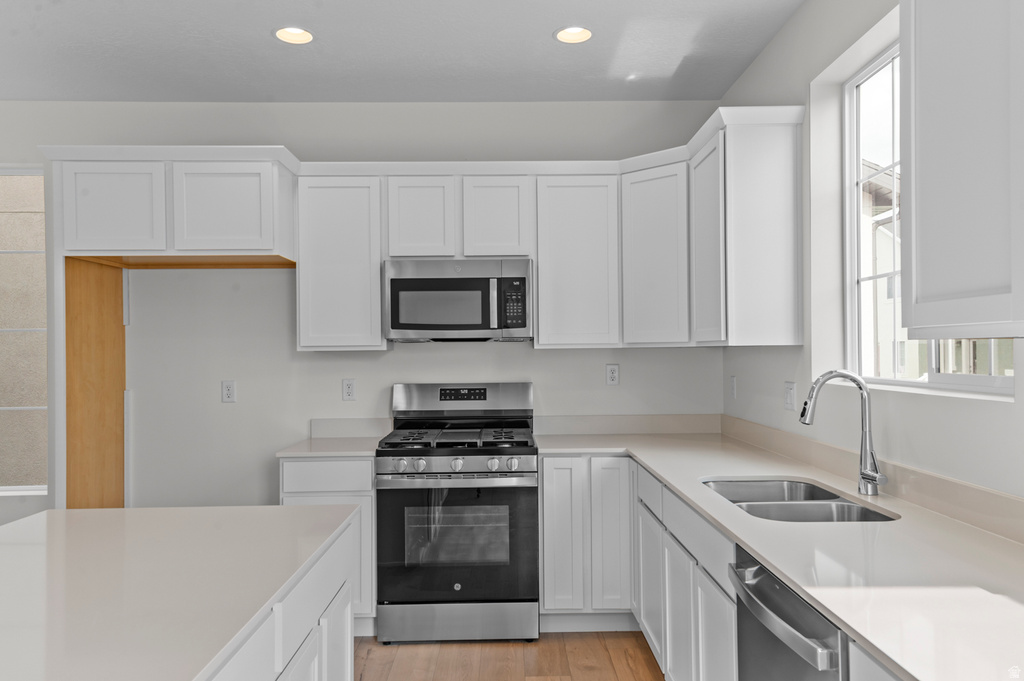 7815 W ALTA SPRINGS LN Magna, UT 84044