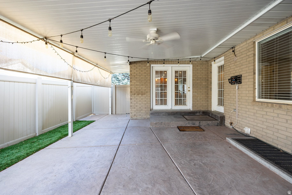 1598 W CORNERSTONE DR South Jordan, UT 84095