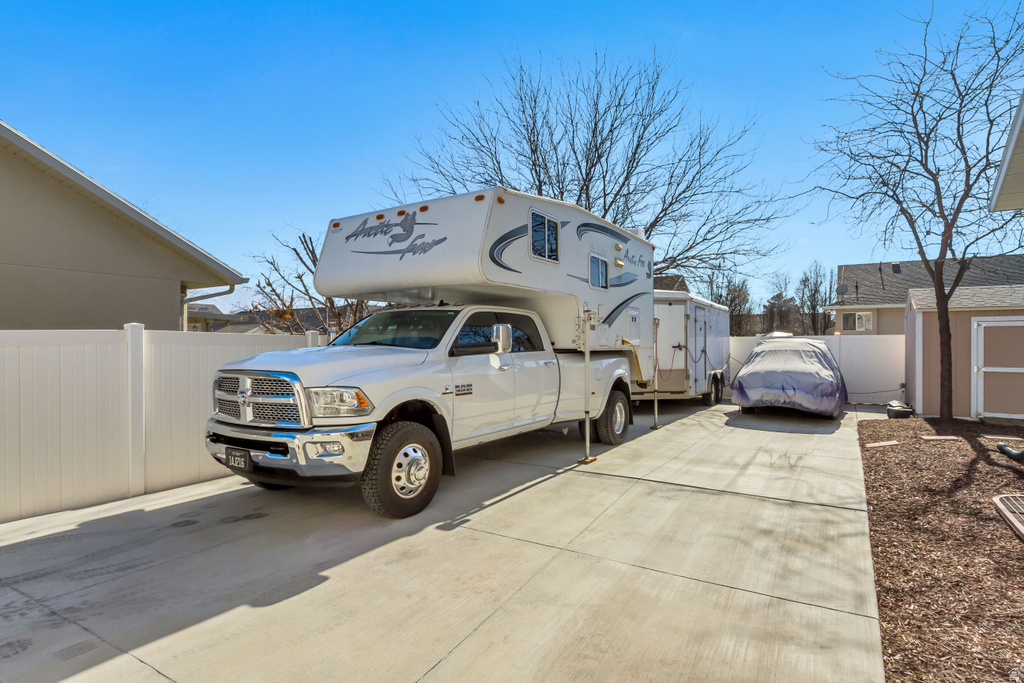 2397 W NATHANAEL WAY West Jordan, UT 84088